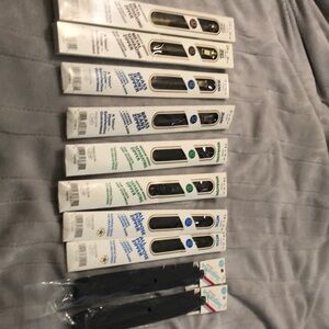 Lot of 10 assorted zippers